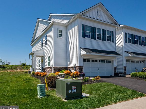 2nd image of 159 Golden Vale Dr