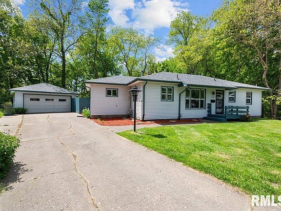 2nd image of 1100 34th Avenue Ct