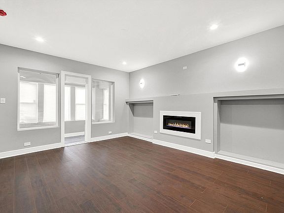 4th image of 7949 S Throop St