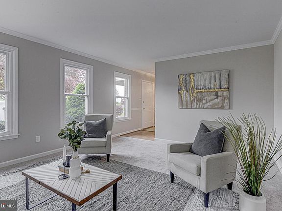 5th image of 1201 Bancroft Ct