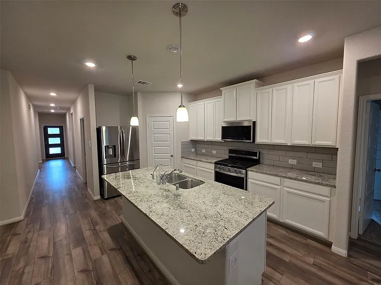 229 Cresta Cove Ct — Photo 9