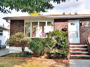 197 Cannon Blvd, Staten Island, NY 10306
