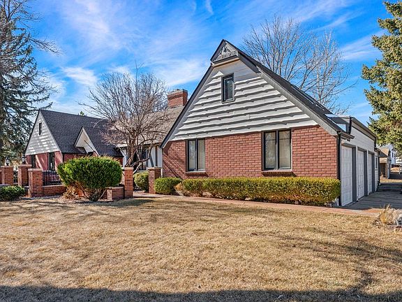2nd image of 3561 Florida Dr