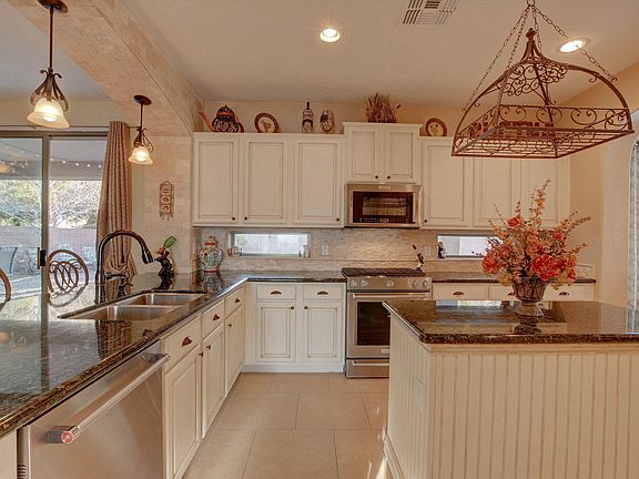 5th image of 4338 E Vallejo Ct