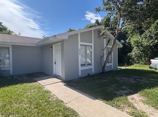 937 Beau Ct, Orange City, FL 32763