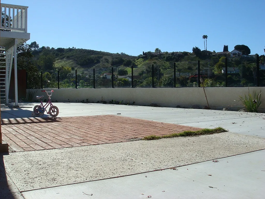 6565 Royal Gorge Ct — Photo 3