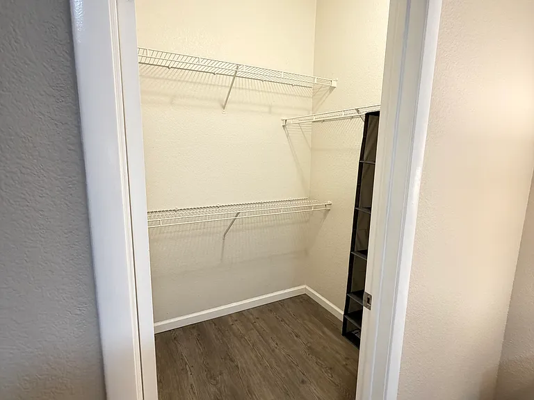 251 S Green Valley Pkwy #2721 — Photo 10