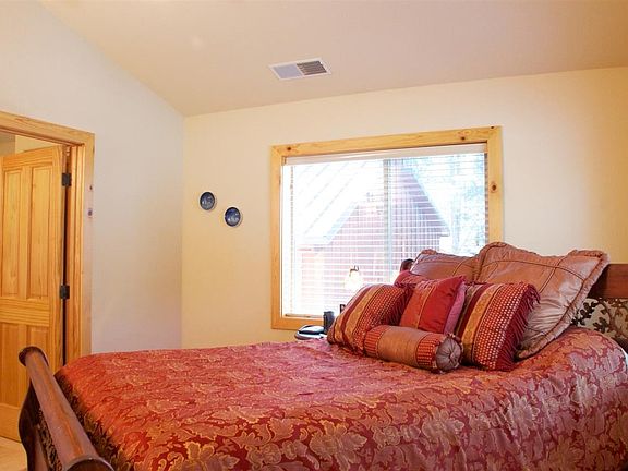 5th image of 13155 Northwoods Blvd Unit 4