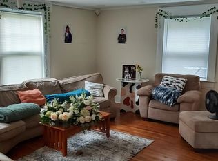 851 Evergreen Ave #1, Hamden, CT 06518