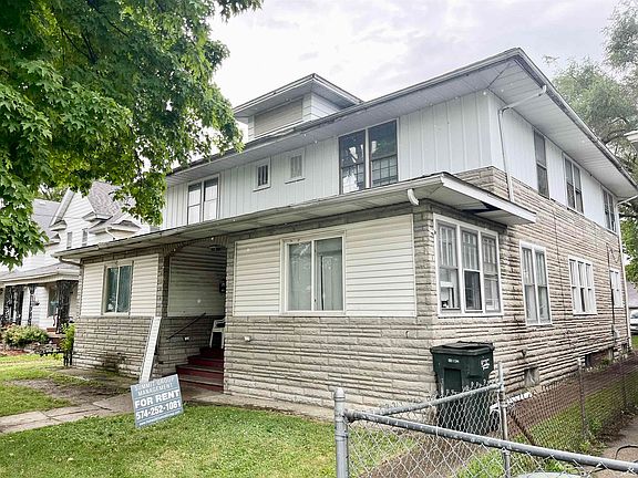 3rd image of 1020 Sherman Ave