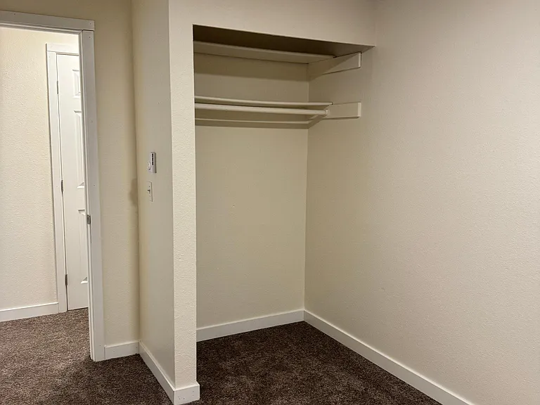 3252 SE Goldmaur Ct #1 — Photo 8