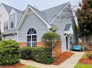 1126 Parsons Pl, Greensboro, NC 27410