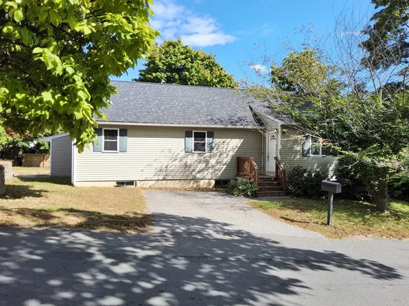 59 Observatory Ave, Haverhill, MA 01832