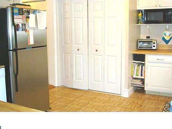 4th image of 2009 Horner Ave