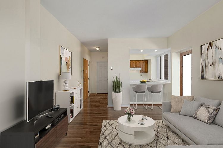 1st image of 46 W 20th St #6
