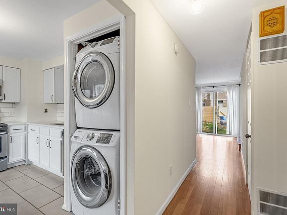 4th image of 846 N Orianna St