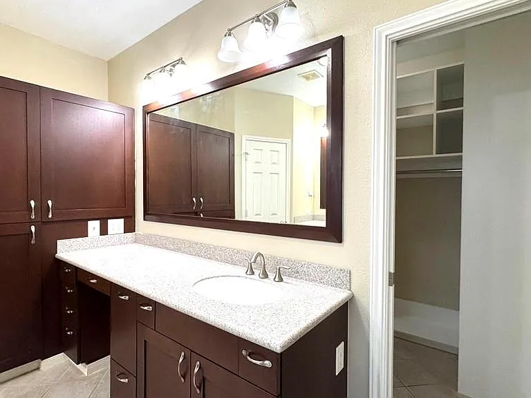 8923 Willow Wind Ln — Photo 27