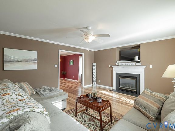 5th image of 7950 Trumpetvine Ln