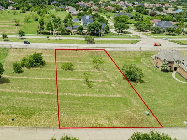 439 Breezeway Ct, Cedar Hill, TX 75104
