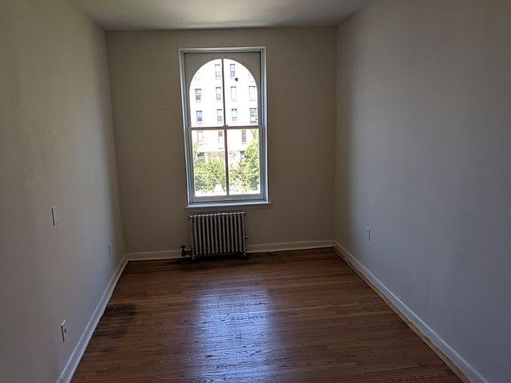4th image of 24 Joralemon St APT 150