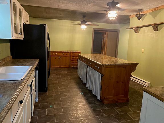 3rd image of 210 Moon Way