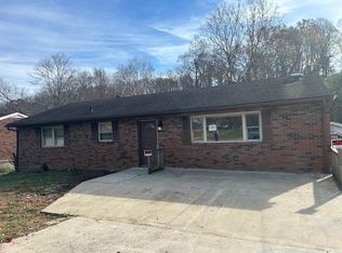 389 Short White Oak Rd, Russell, KY 41169