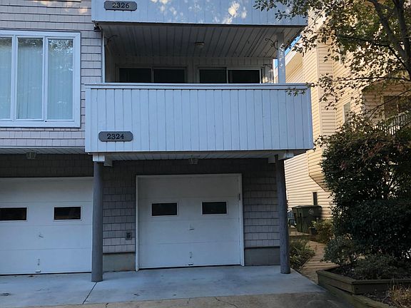 3rd image of 2326 Croix Dr #2326