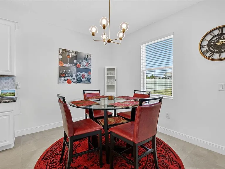 6070 Sierra Crown St — Photo 17