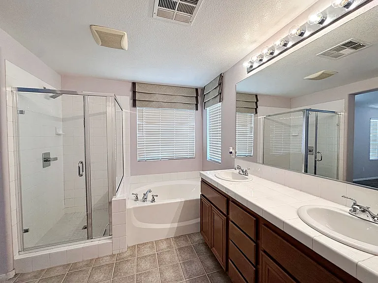 5241 Pendergrass St — Photo 22