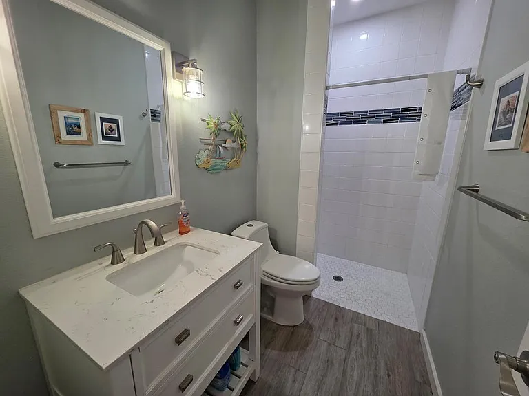 1123 E Cedar St #A — Photo 12