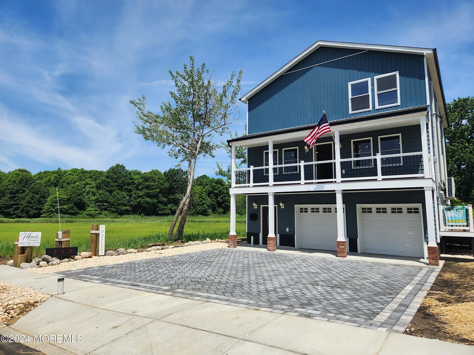 173 8th Street photo 1