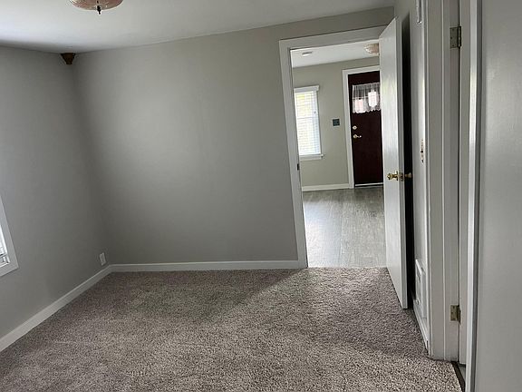 4th image of 208 N 30th Ave