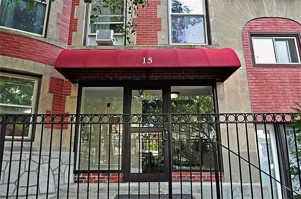 Studio, 270 sqft, $1,895 — Photo 2