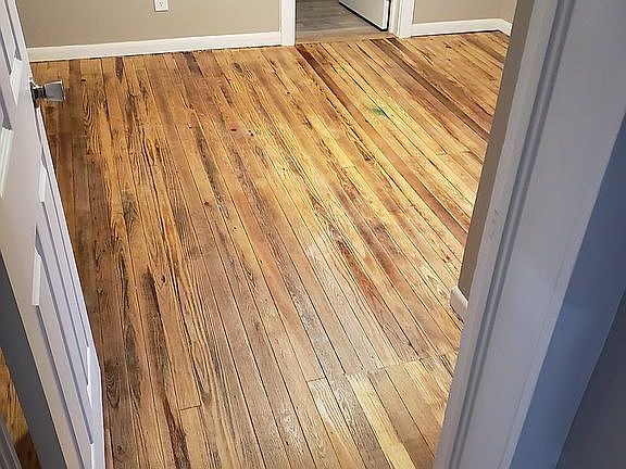 5th image of 8 E Ensley St