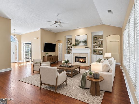 4th image of 2208 Caneridge Ct SW