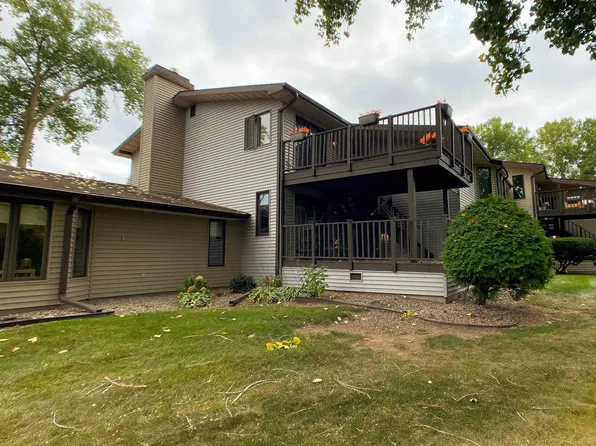 450 N Campbell Rd APT B2, Oshkosh, WI 54902