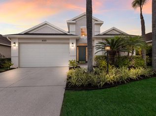 6523 Blue Grosbeak Cir, Lakewood Ranch, FL 34202
