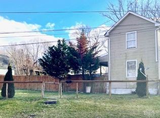 1597 Columbus Ave, Springfield, OH 45503