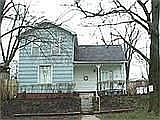Large 2 story, 4 bedroom home with 1.5 bathrooms