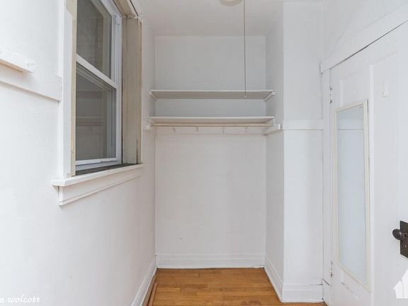2nd image of 5137 N Wolcott Ave #825