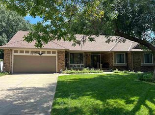 214 S Prescott Ct, Wichita, KS 67209