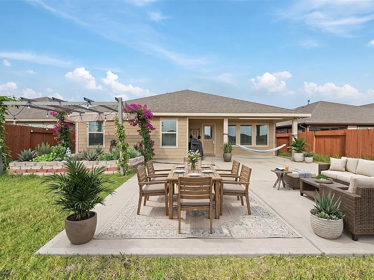 7326 Barrington Ridge Ln — Photo 38