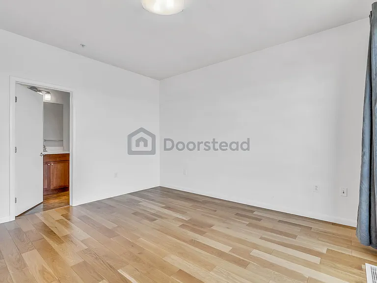 6466 Hollis St #321 — Photo 23