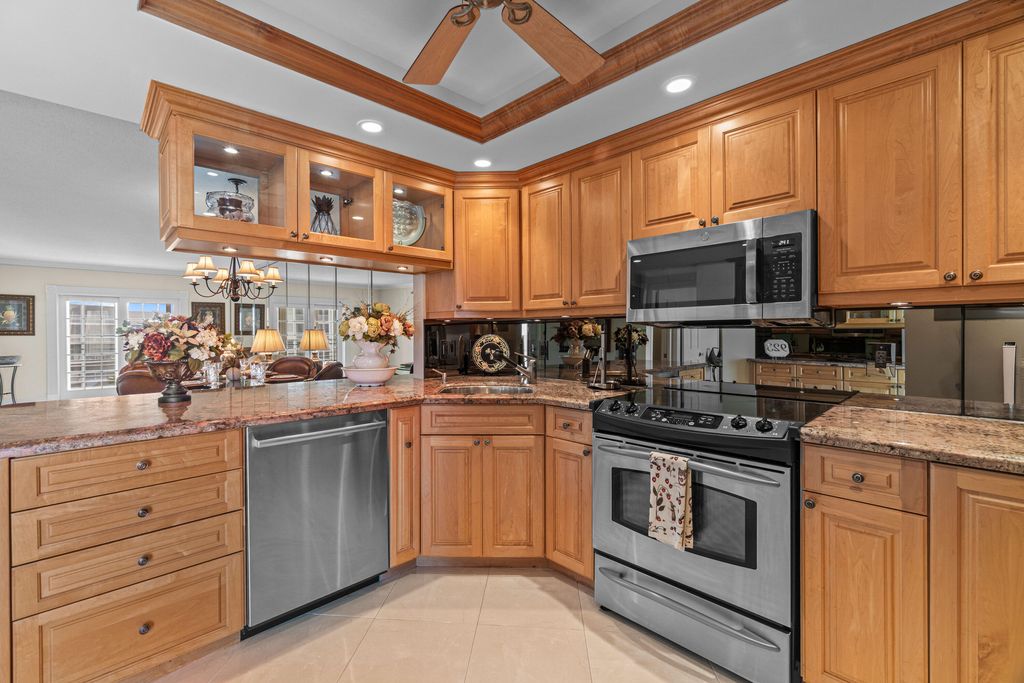 2731 NE 14th Street Causeway #923, photo 9