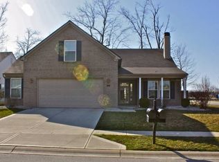 91 English Grn, Westfield, IN 46074