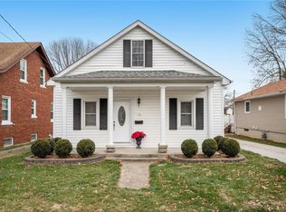 116 E Jefferson St, Columbia, IL