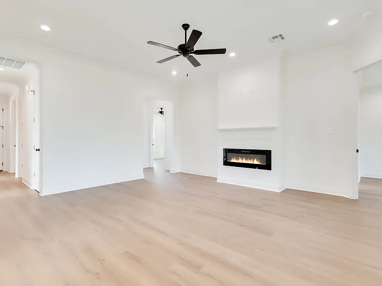 204 Benson Grove Dr — Photo 4