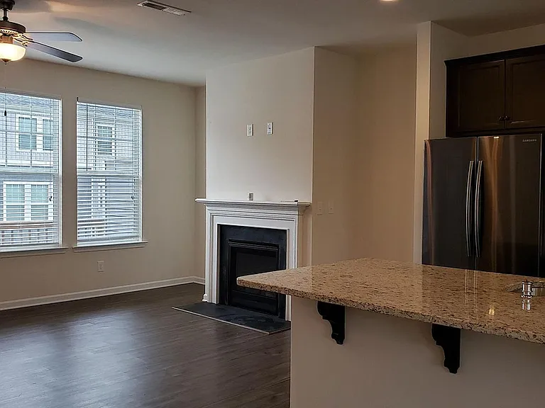8517 Sharonbrook Dr — Photo 6