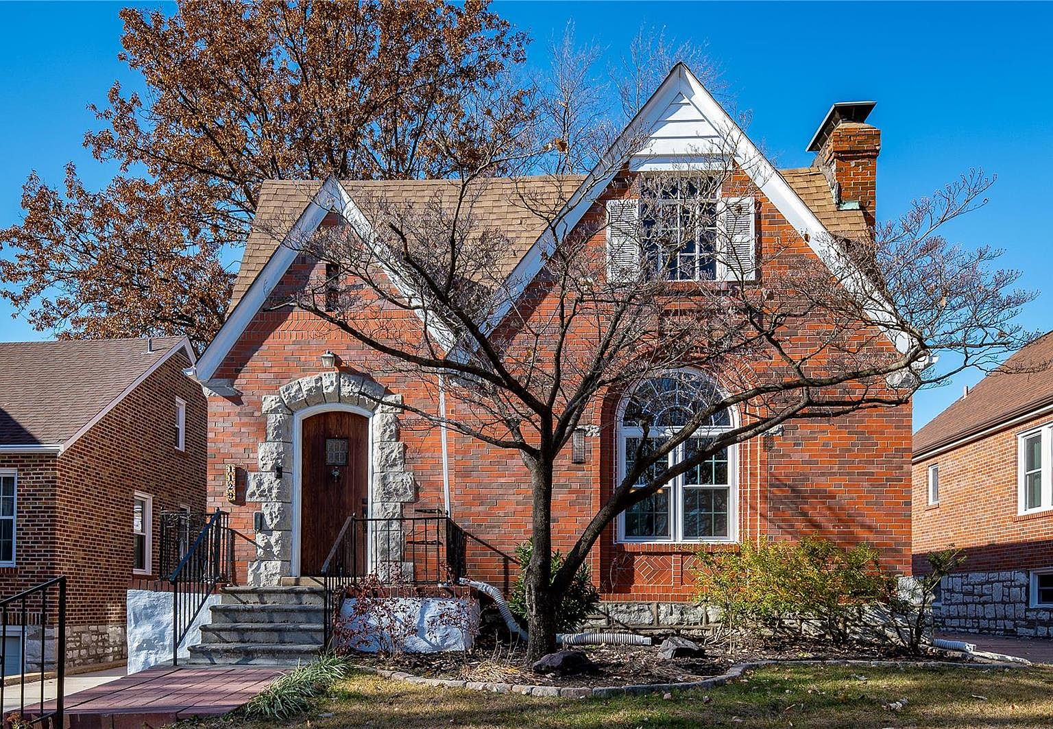 1129 Ralph Ter, Saint Louis, MO 63117 Zillow