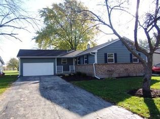 1031 Trask St, Aurora, IL 60505